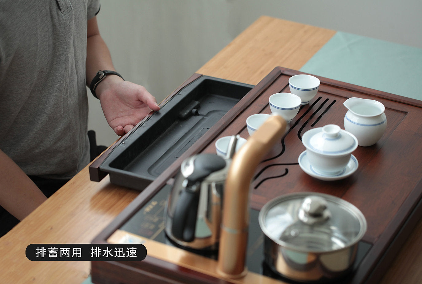 Rectangular tea tray with mountains